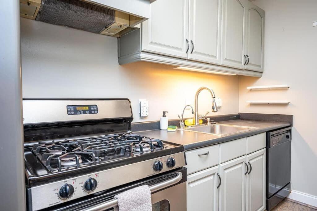 Willa Atlanta Downtown! 1B Paid Onsite Parking! Lm301 Zewnętrze zdjęcie